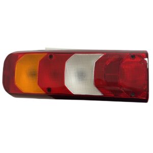 FARO TRASERO IZQUIERDO PARA MERCEDES BENZ ACCELO/ACTROS CON FICHA 4+3 PINES 2013 EN ADELANTE